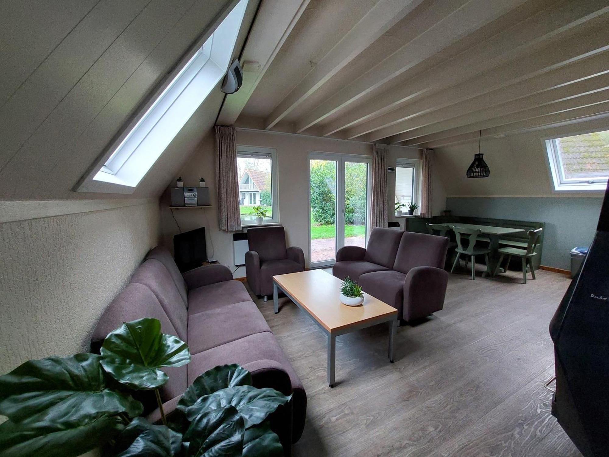 De Gouwe, 158 - Aan Visvijver, De Beste Visstek Gramsbergen Ngoại thất bức ảnh